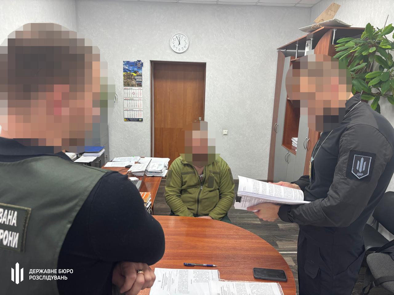 na-zaporizhzhi-dbr-vikrilo-vijskovosluzhbovciv-yaki-prodavali-vijskovu-tehniku-v-interneti-2