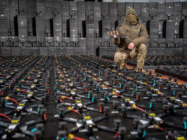 Зброя бідних. Чому FPV-дрони не такі ефективні, як міномети