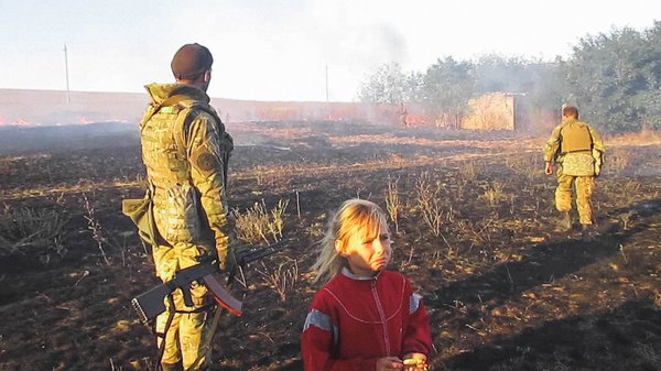 У кінотеатрах покажуть фільм, змонтований з відео українських бійців