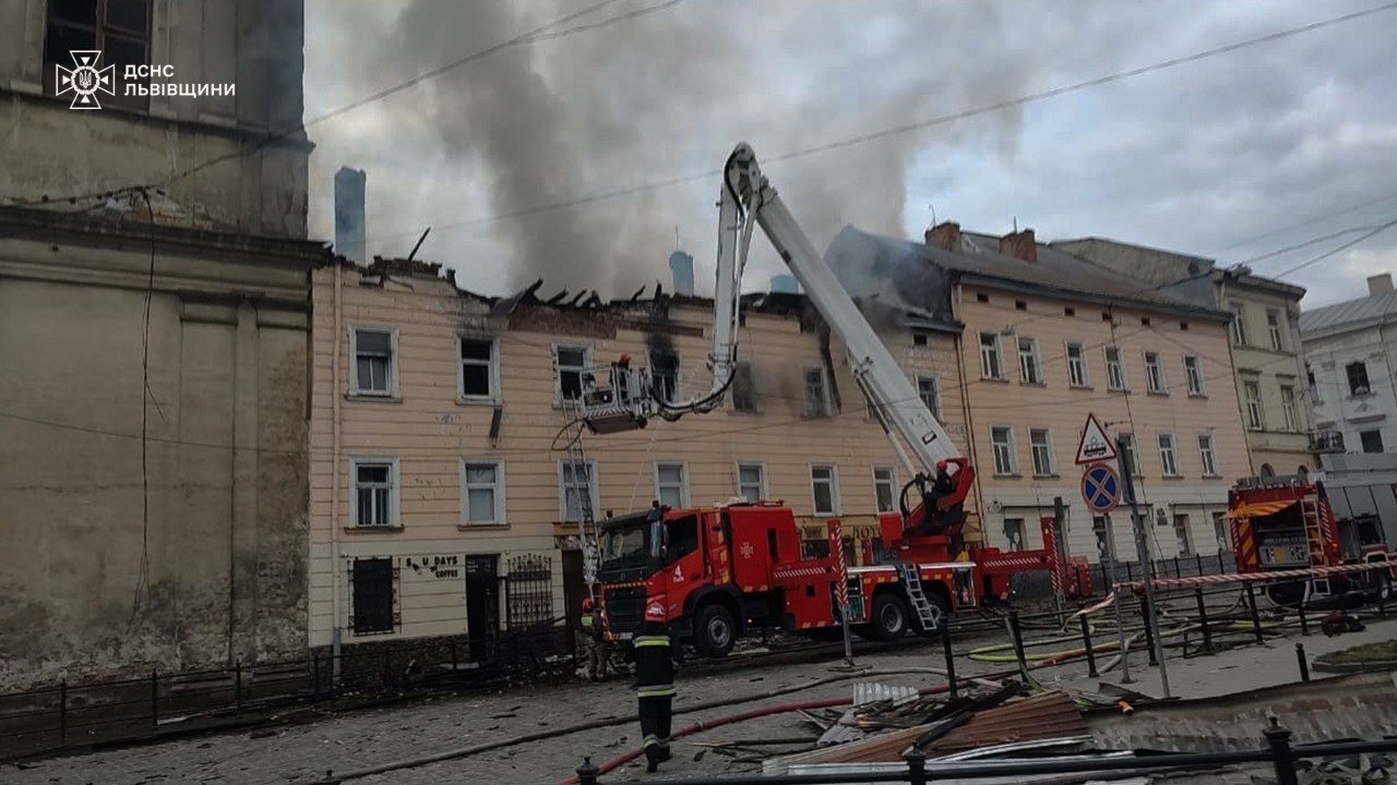 Наслідки дронової атаки у Львові