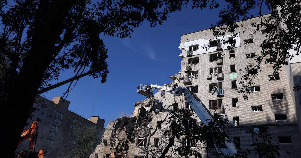 Масований удар по Києву: уражено понад 20 житлових будинків, багато загиблих та поранених (ФОТО)