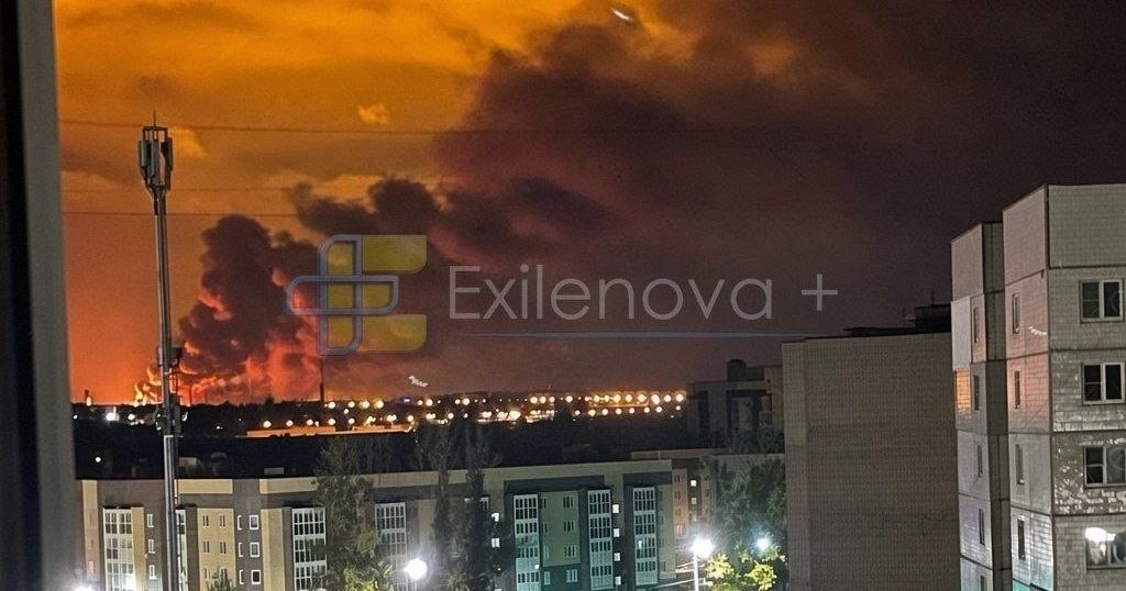 Три літаки, три гелікоптери й НПЗ: Сили оборони уразили об’єкти в Росії (ВІДЕО)