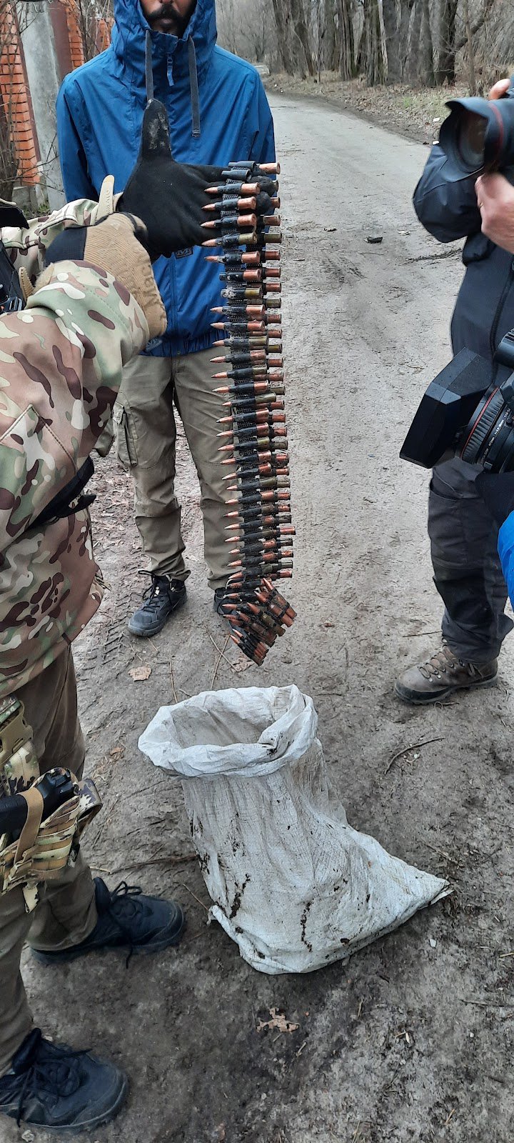 Місцевий мешканець поцупив в росіян дві стрічки для кулементу - майже 500 патронів
