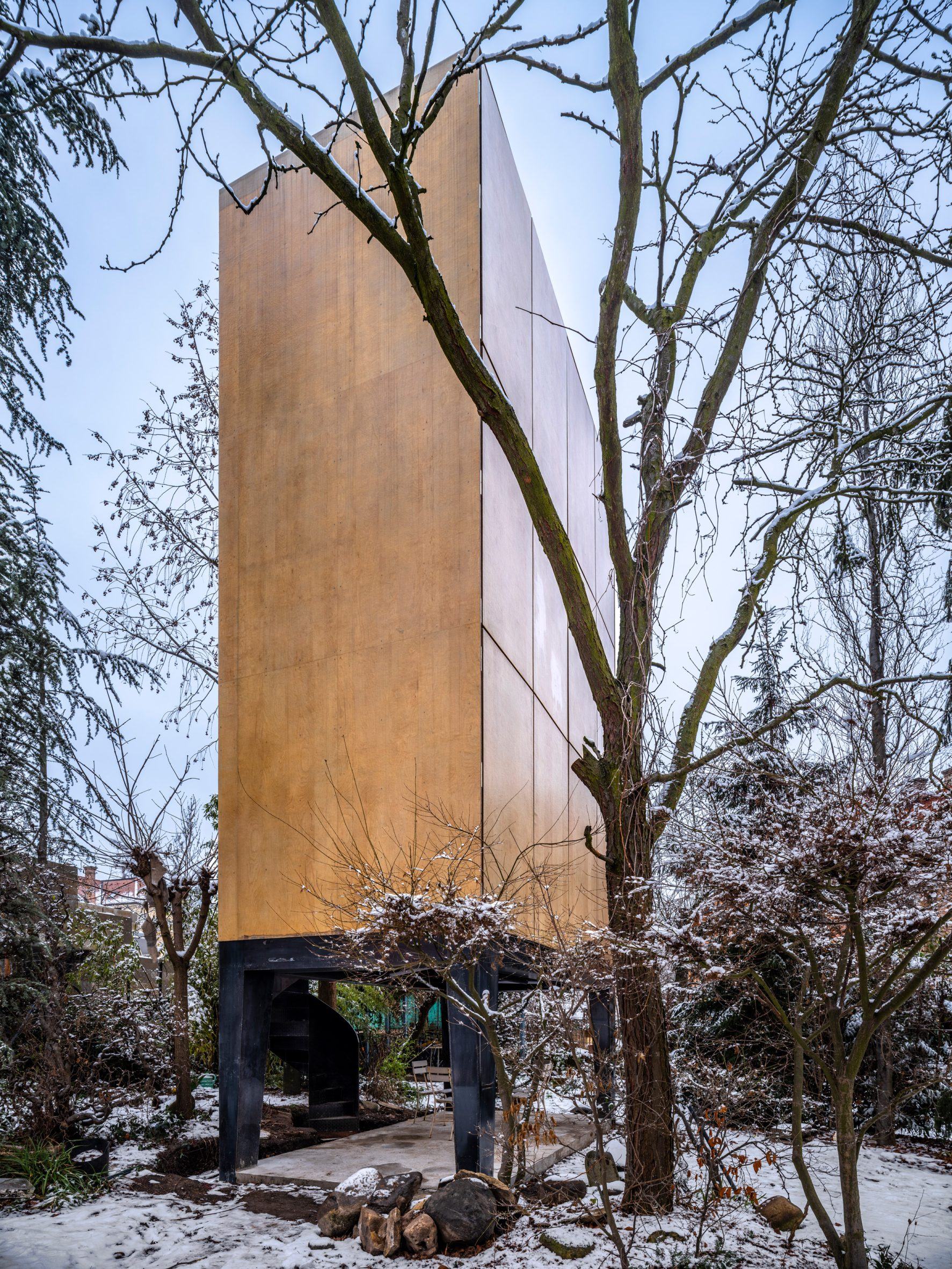 wardrobe-house-sepka-architekti