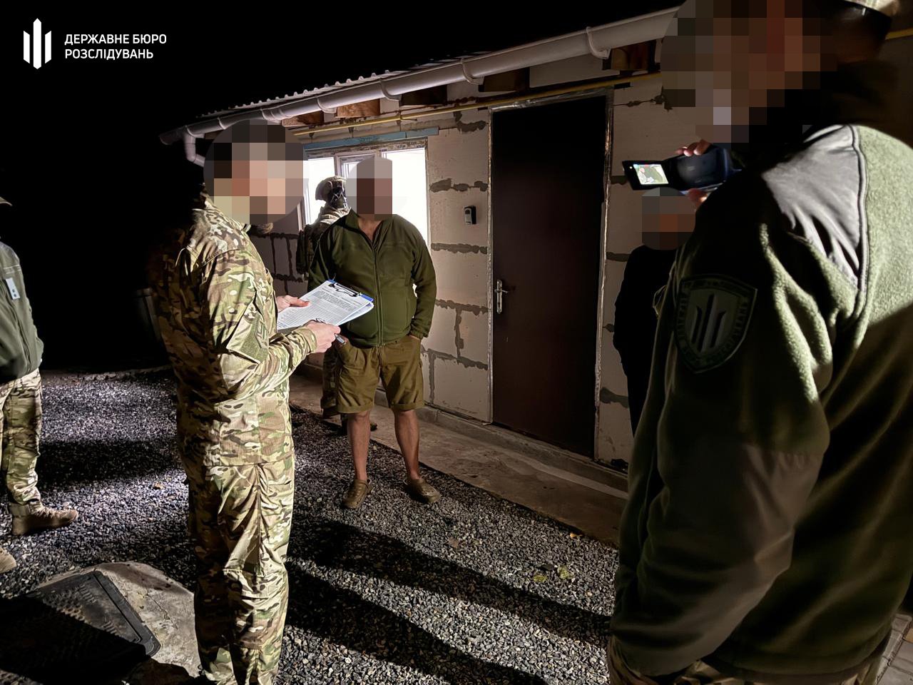 suditimut-oficera-yakij-katuvav-pidleglih-soldativ